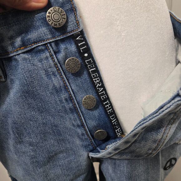 Civil Regime Distressed Denim Bermuda Shorts – 100% Cotton, Raw Hem, Size W30 - Picture 9 of 16